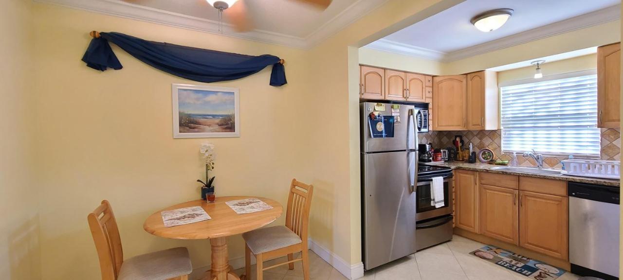 Beach Vacation Get-Away Apartamento St. Pete Beach Exterior foto