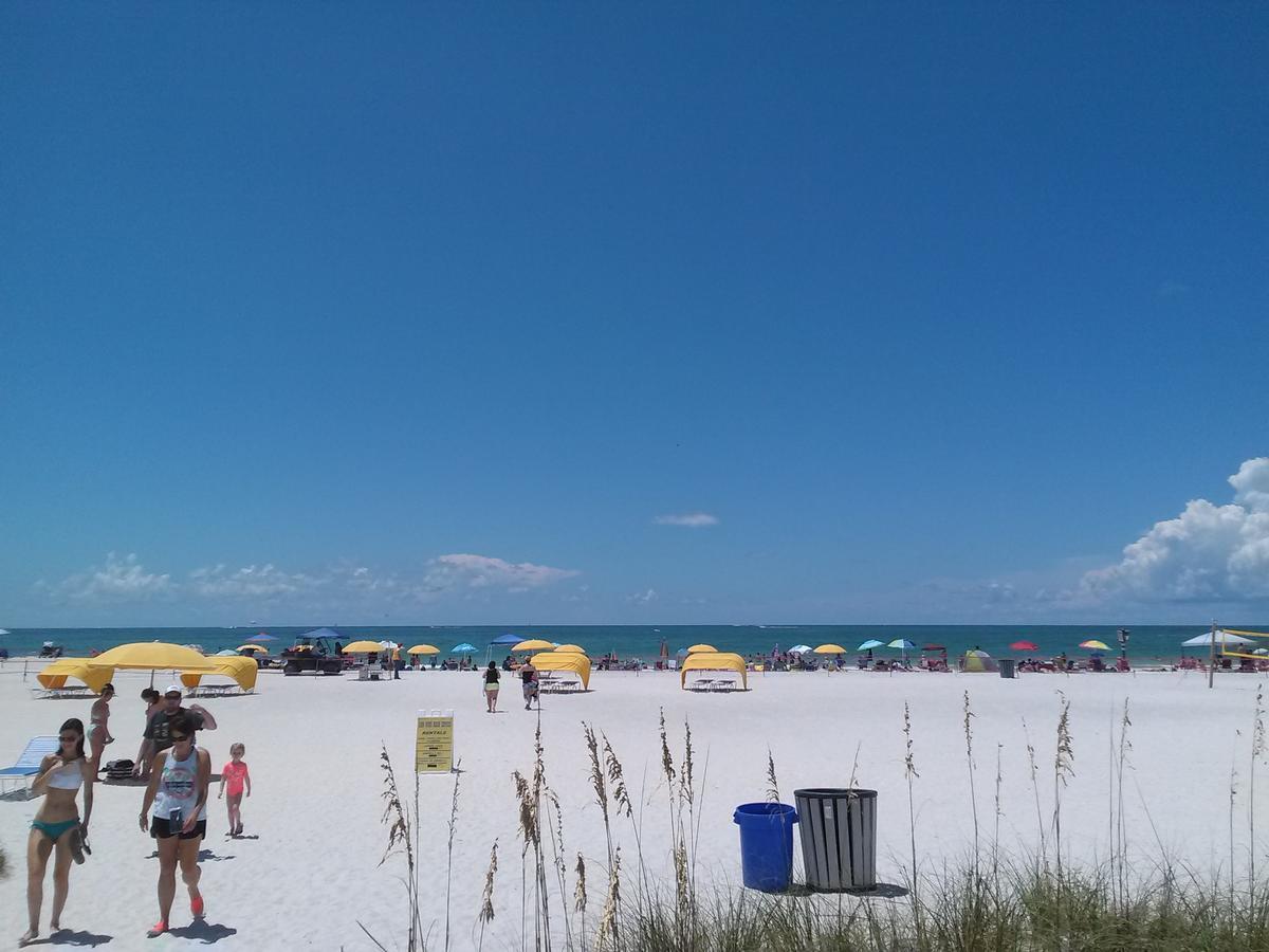 Beach Vacation Get-Away Apartamento St. Pete Beach Exterior foto